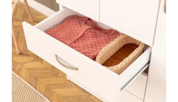 Teşhir M. 3 Kapaklı 3 Çekmeceli Metal Kulplu Beyaz Gardırop