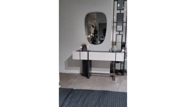 Teşhir Napoli Yatak Odası