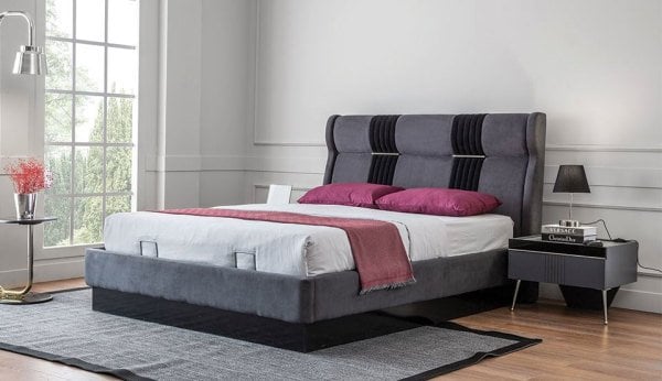 Teşhir Noir Yatak Odası