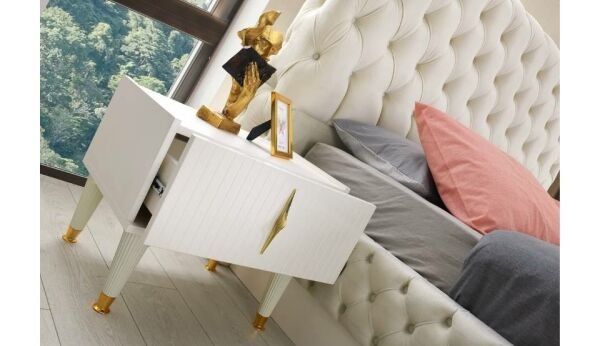 C. Palmera Yatak Odası Komodin