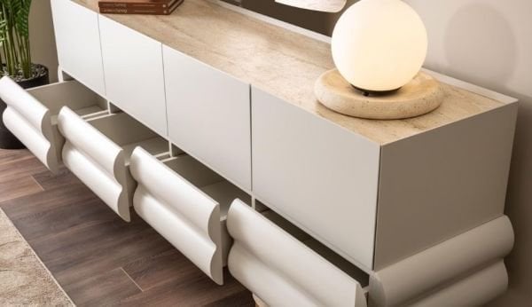 İ. Milas Yemek Odası