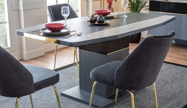 Teşhir Noir Yemek Odası