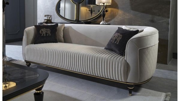 A. Arya Üçlü Koltuk