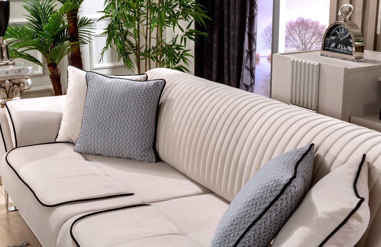 Arda Gümüş Üçlü Koltuk