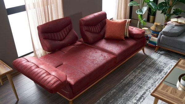 İ. Maserati Üçlü Koltuk