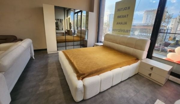 Teşhir Arion Yatak Odası