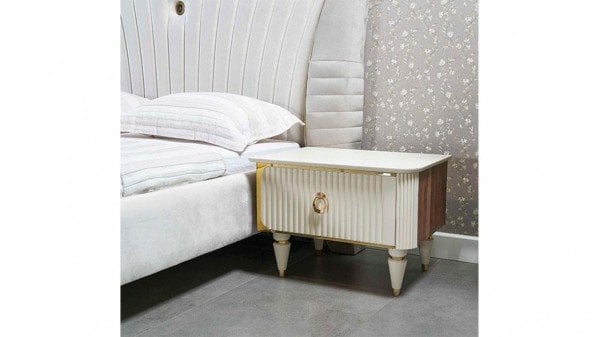 Teşhir A. İnci Yatak Odası