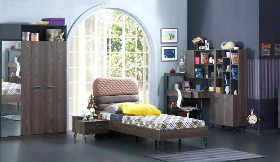 Teşhir Asil Genç Odası